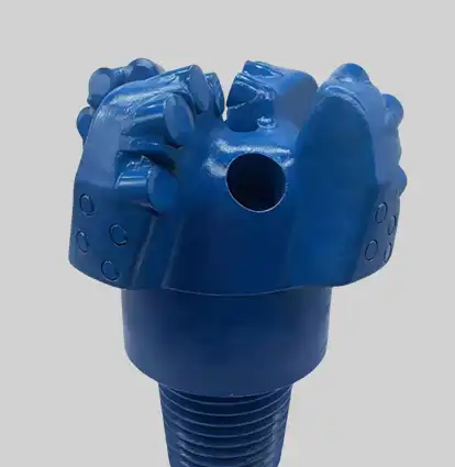 How does a 4 Wings Blades PDC Bit improve drilling speed and wear?