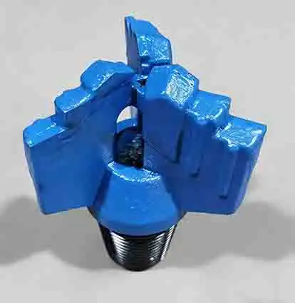 Comparing 113mm 3 Blades PDC Bit to 4 Blades Design: Efficiency and Longevity