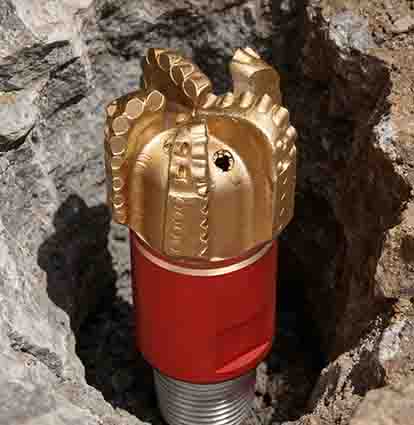 The Structure and Function of 5-Blade Steel Body PDC Drill Bits