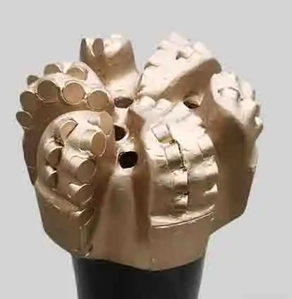 Key Material Features of a 6 Wings PDC Drill Bit